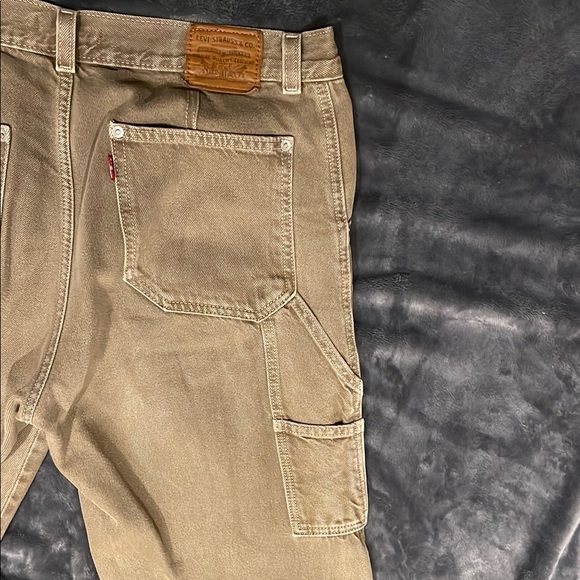 🌸Levi's Brown Jeans🌸 - Picture 8 of 9